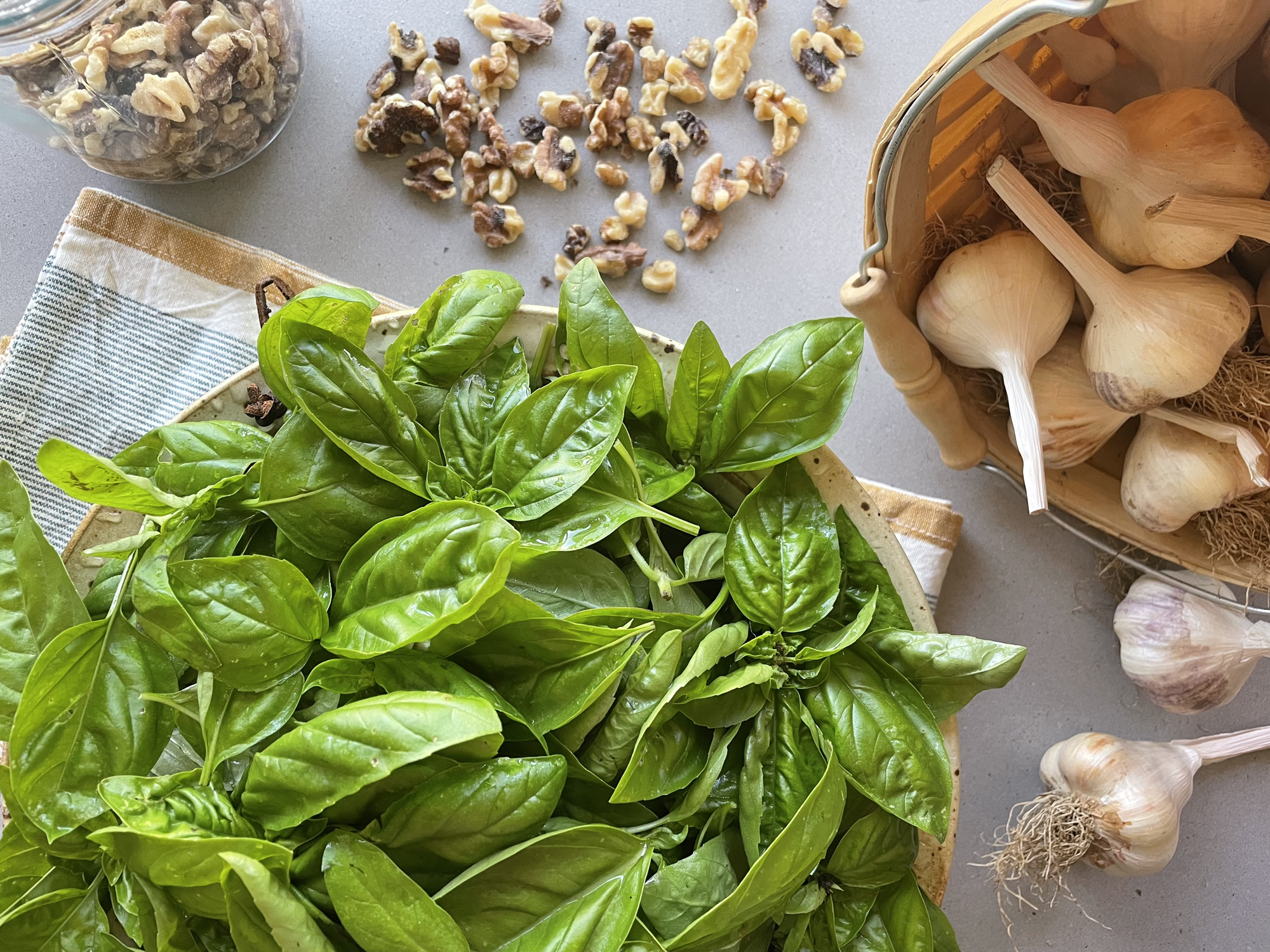 basil
